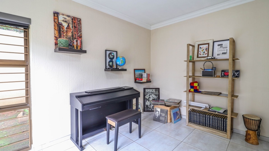 3 Bedroom Property for Sale in Glen Atholl Gauteng