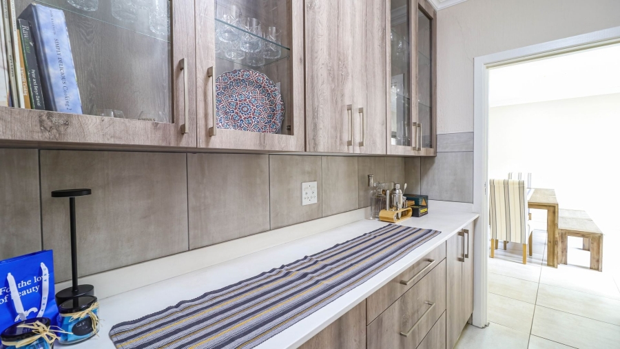 3 Bedroom Property for Sale in Glen Atholl Gauteng