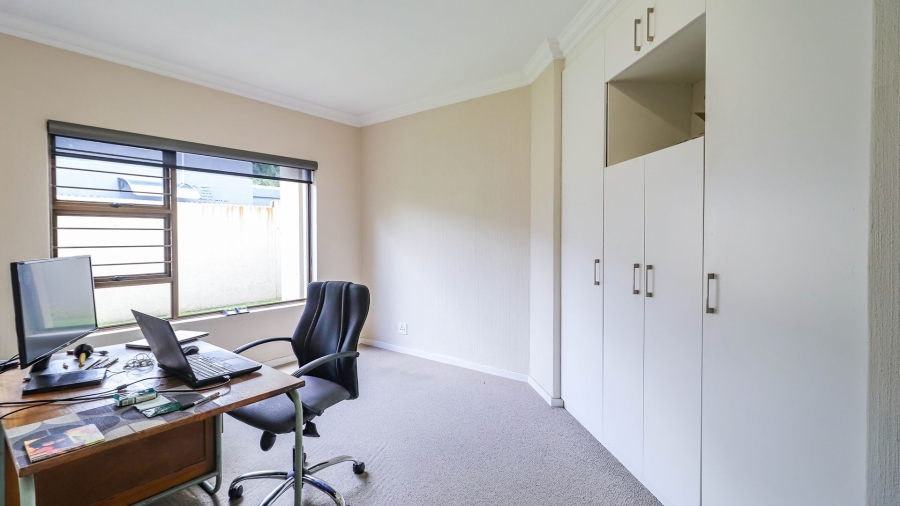 3 Bedroom Property for Sale in Glen Atholl Gauteng