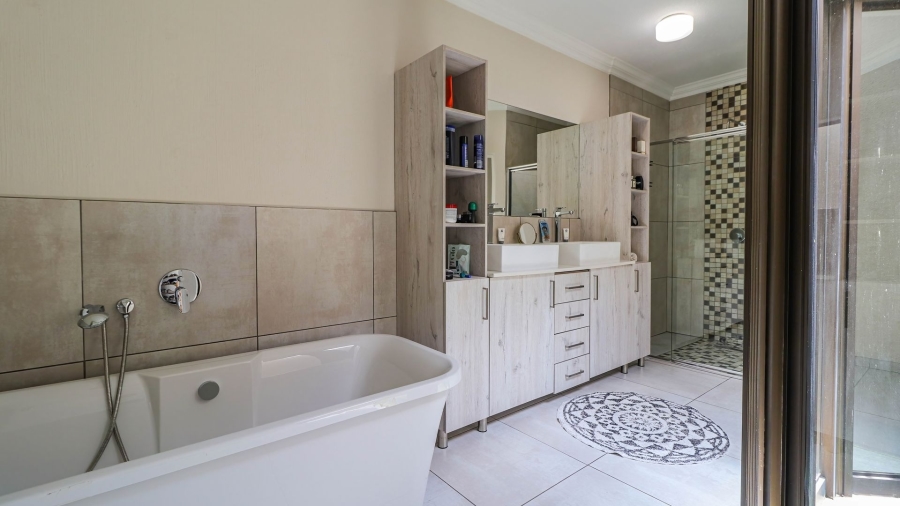 3 Bedroom Property for Sale in Glen Atholl Gauteng