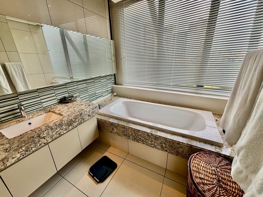 To Let 2 Bedroom Property for Rent in Morningside Gauteng