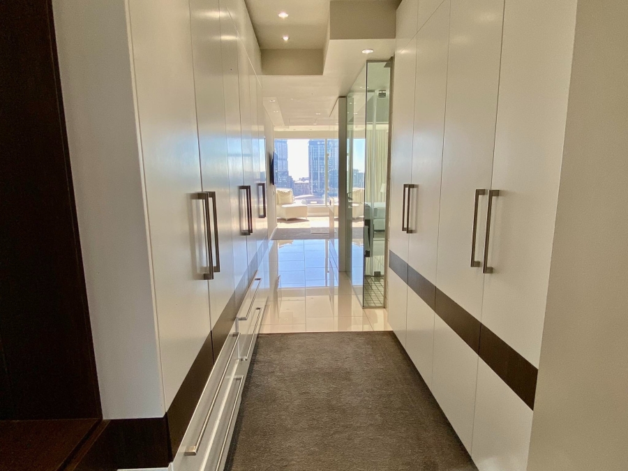 To Let 2 Bedroom Property for Rent in Sandton Central Gauteng