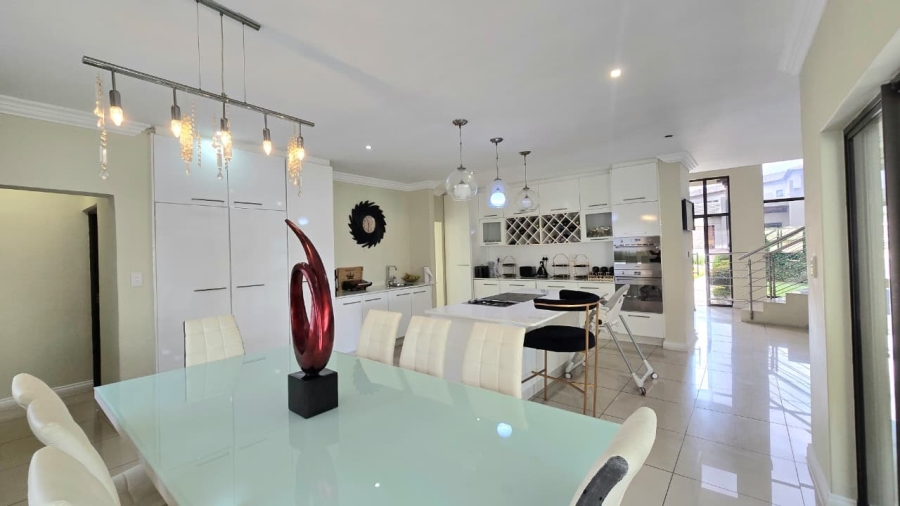 4 Bedroom Property for Sale in Blue Valley Golf Estate Gauteng