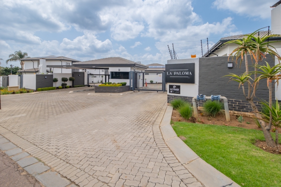 3 Bedroom Property for Sale in Diswilmar A H Gauteng