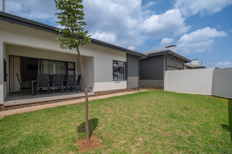 3 Bedroom Property for Sale in Diswilmar A H Gauteng