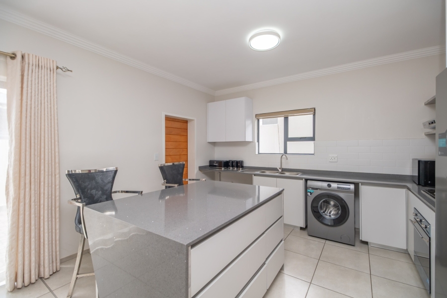 3 Bedroom Property for Sale in Diswilmar A H Gauteng