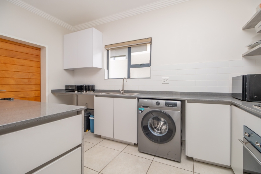 3 Bedroom Property for Sale in Diswilmar A H Gauteng