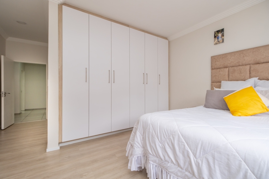 3 Bedroom Property for Sale in Diswilmar A H Gauteng