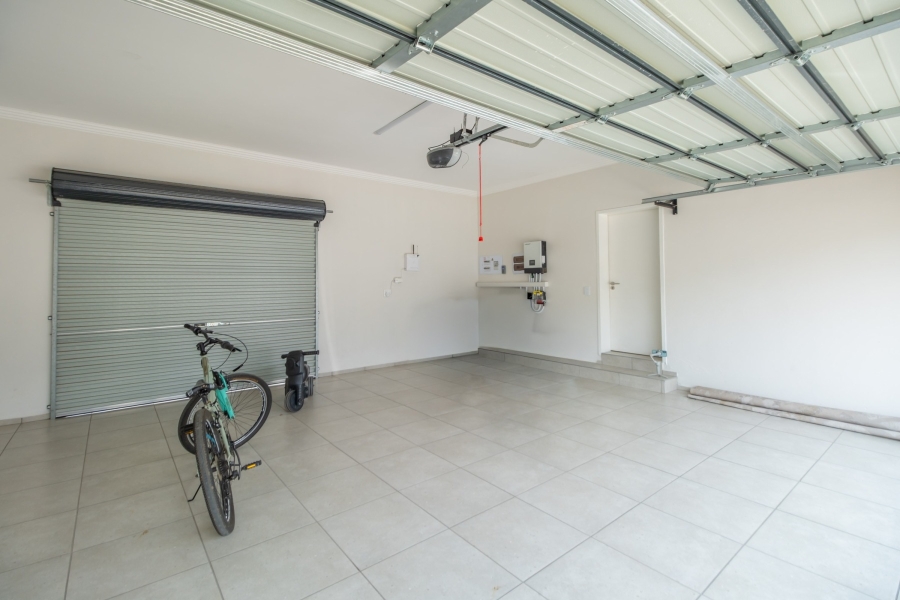 3 Bedroom Property for Sale in Diswilmar A H Gauteng