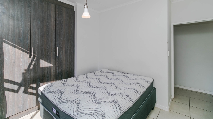 1 Bedroom Property for Sale in Olivedale Gauteng