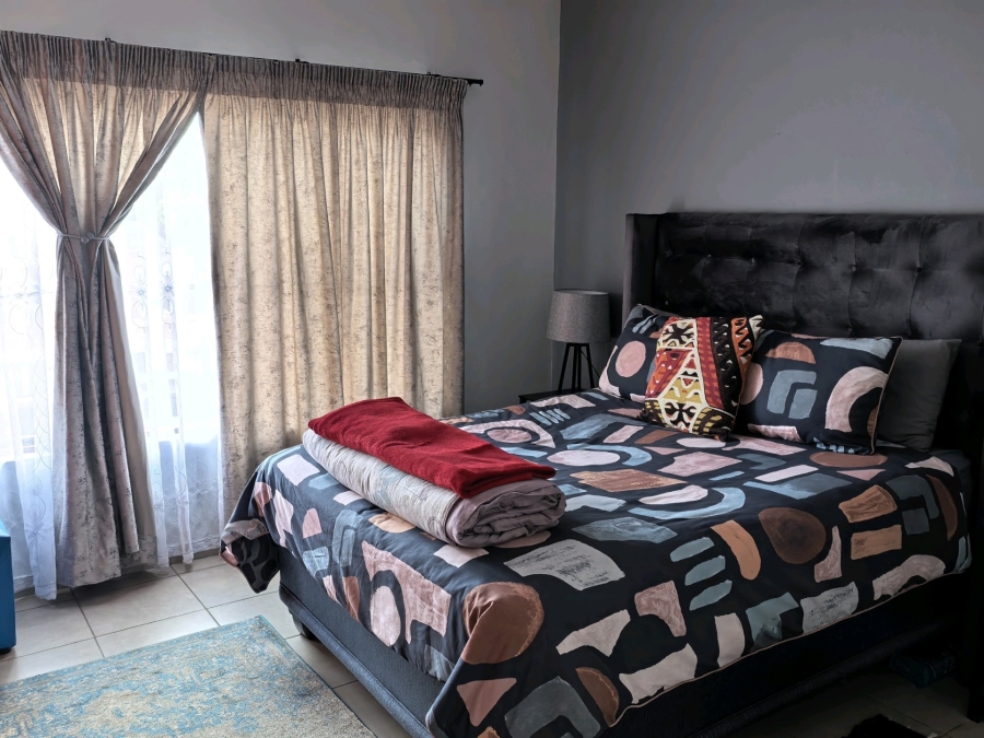 2 Bedroom Property for Sale in Sonneveld Gauteng