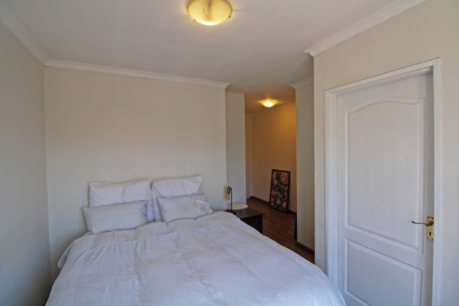 To Let 2 Bedroom Property for Rent in Bryanston Gauteng