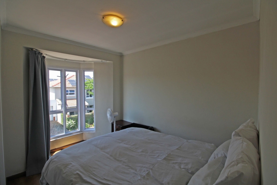 To Let 2 Bedroom Property for Rent in Bryanston Gauteng