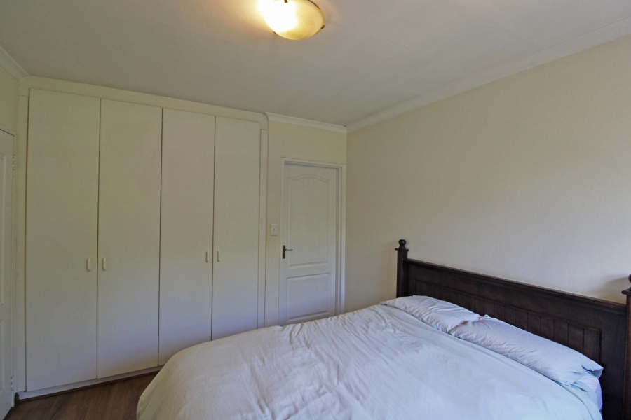 To Let 2 Bedroom Property for Rent in Bryanston Gauteng