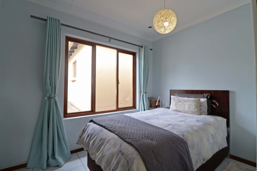 3 Bedroom Property for Sale in Edenburg Gauteng