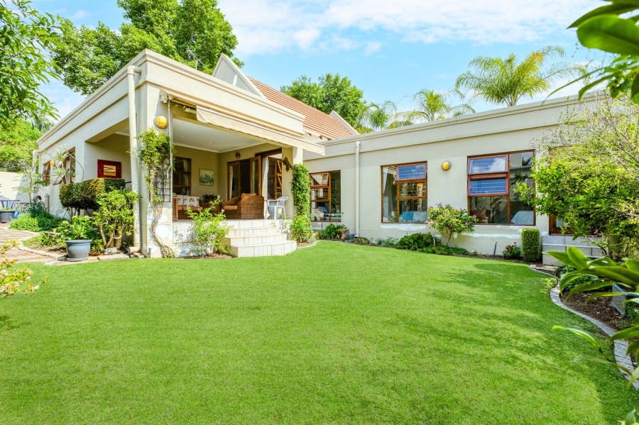 3 Bedroom Property for Sale in Cedar Lakes Gauteng