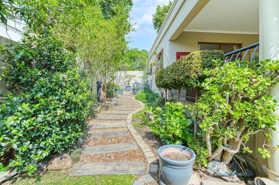 3 Bedroom Property for Sale in Cedar Lakes Gauteng