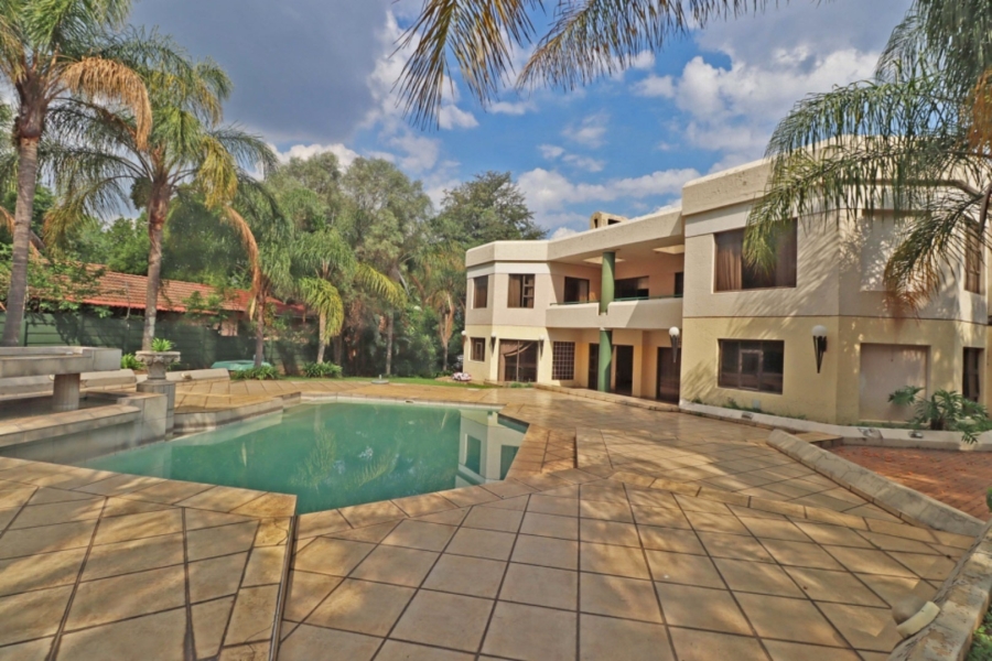 6 Bedroom Property for Sale in Bryanston Gauteng