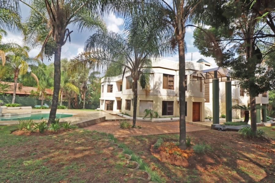 6 Bedroom Property for Sale in Bryanston Gauteng