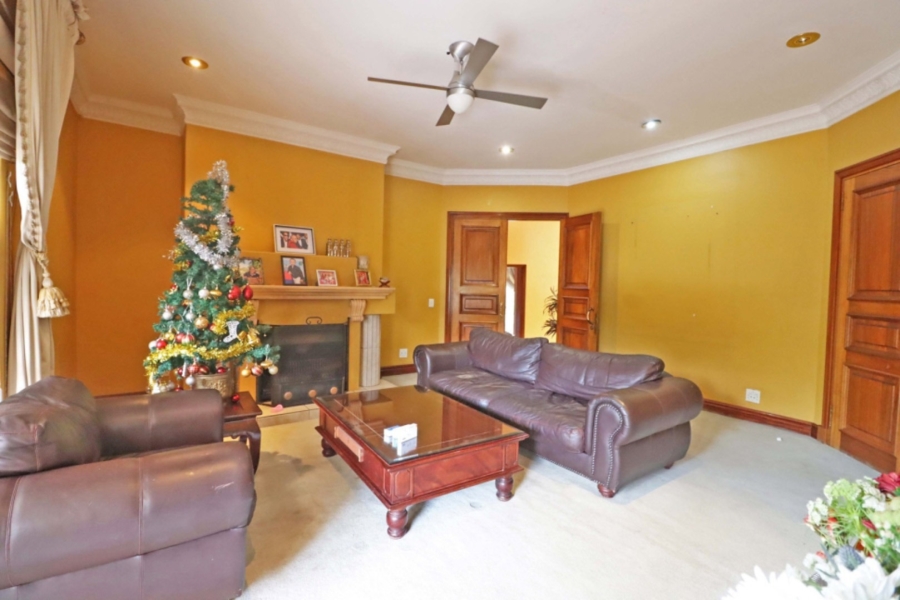 6 Bedroom Property for Sale in Bryanston Gauteng