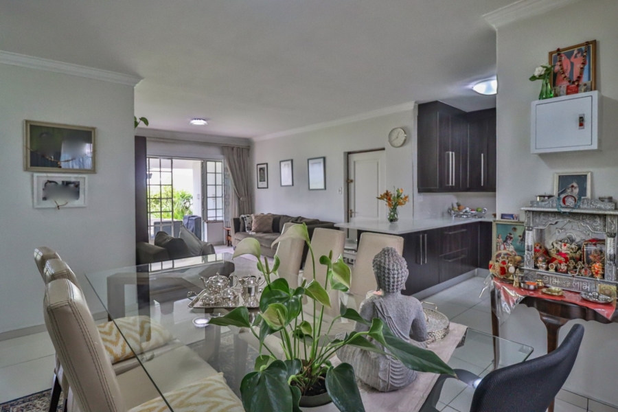 2 Bedroom Property for Sale in Dunkeld Gauteng