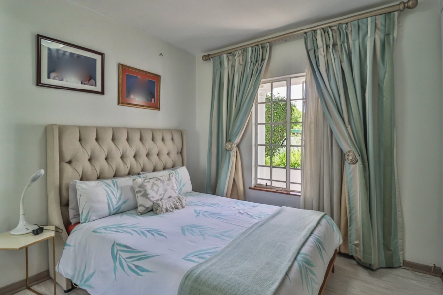 2 Bedroom Property for Sale in Dunkeld Gauteng