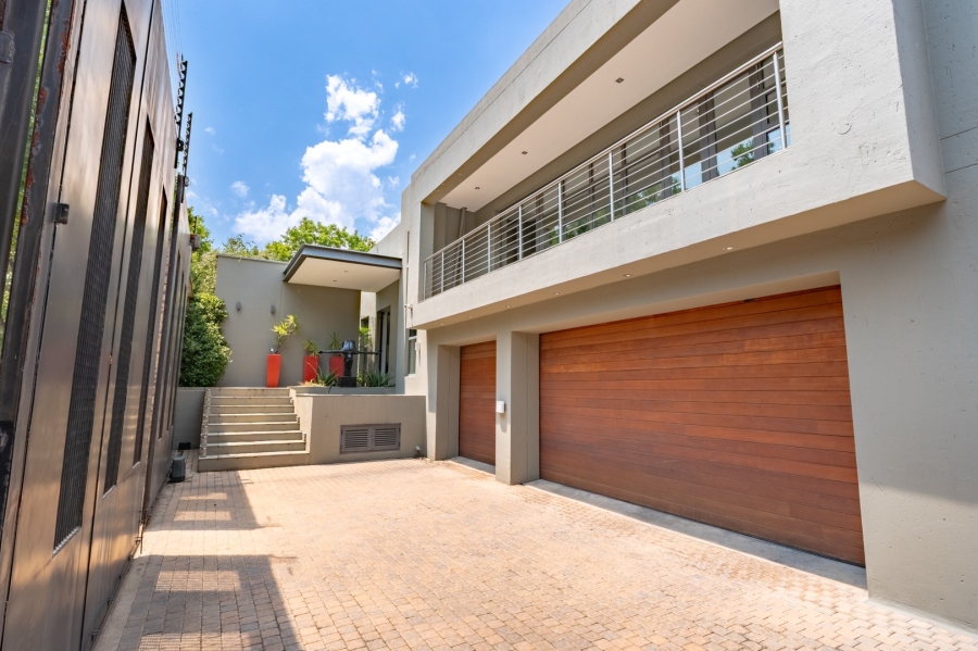 4 Bedroom Property for Sale in Bryanston West Gauteng