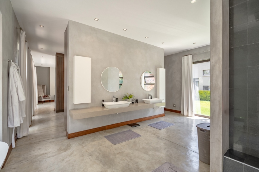 4 Bedroom Property for Sale in Bryanston West Gauteng