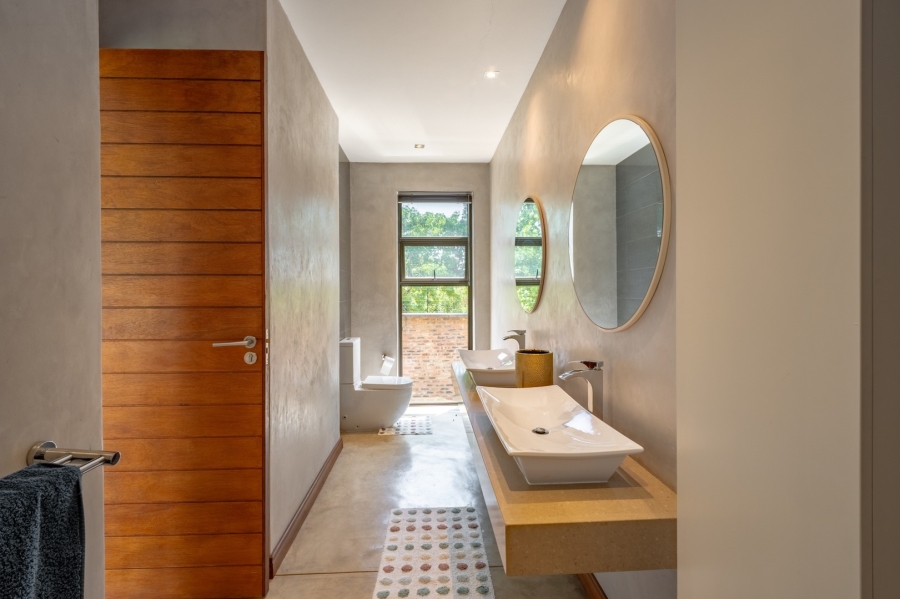 4 Bedroom Property for Sale in Bryanston West Gauteng