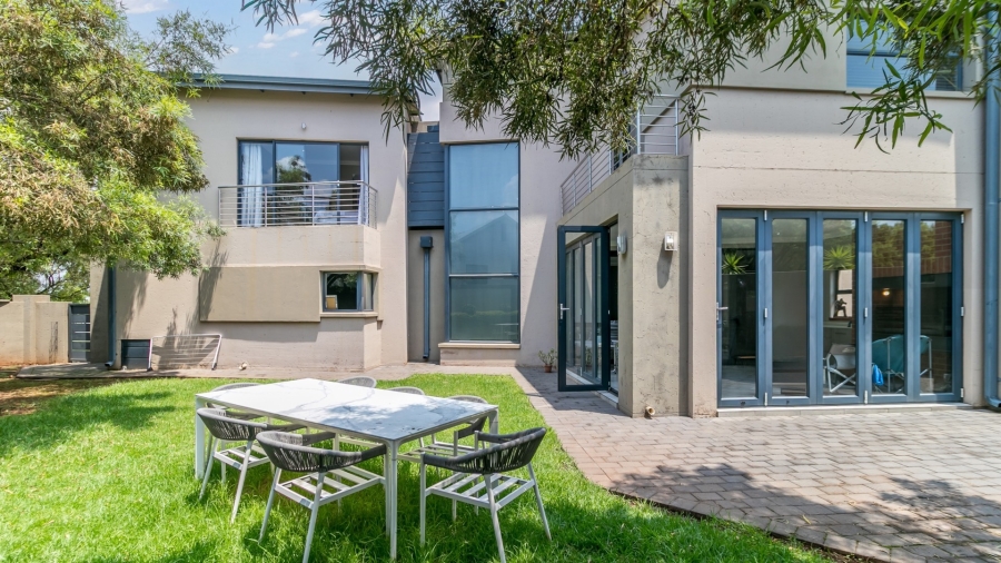 3 Bedroom Property for Sale in Midstream Ridge Gauteng