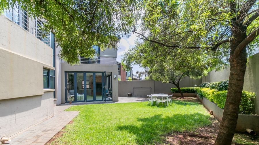 3 Bedroom Property for Sale in Midstream Ridge Gauteng