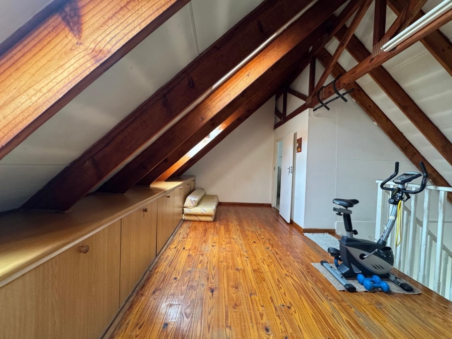 3 Bedroom Property for Sale in Hennopspark Gauteng