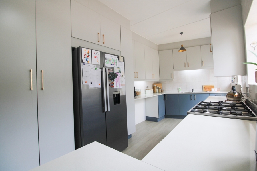 5 Bedroom Property for Sale in Bryanston Gauteng