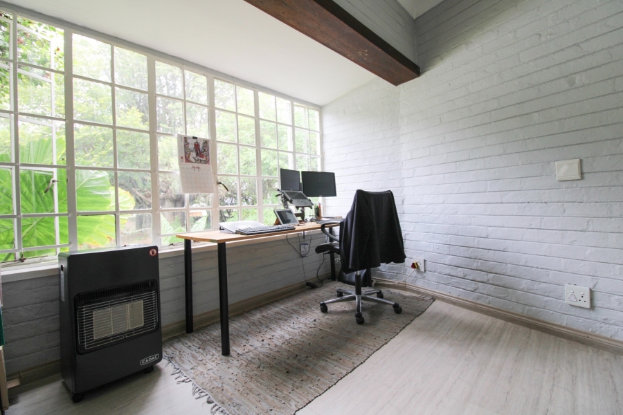 5 Bedroom Property for Sale in Bryanston Gauteng