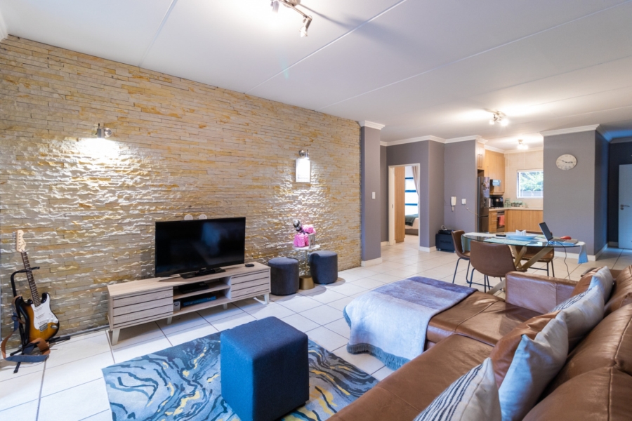 2 Bedroom Property for Sale in Morningside Gauteng