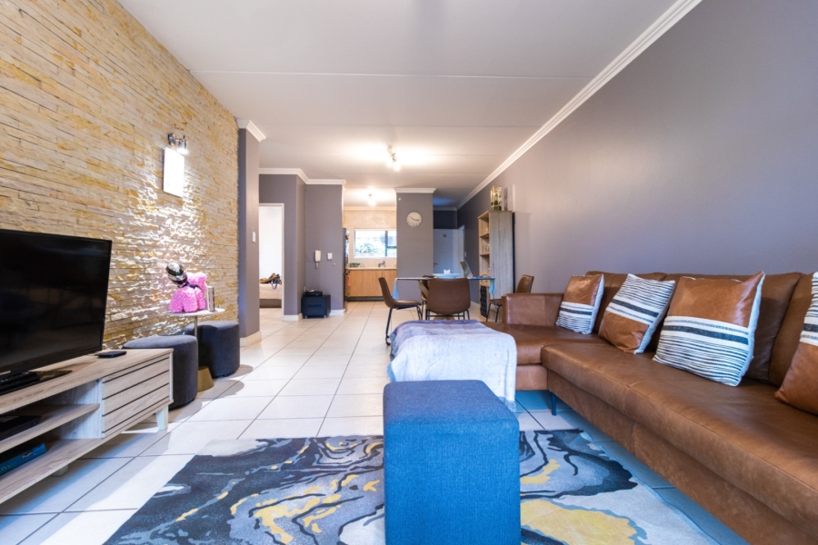 2 Bedroom Property for Sale in Morningside Gauteng