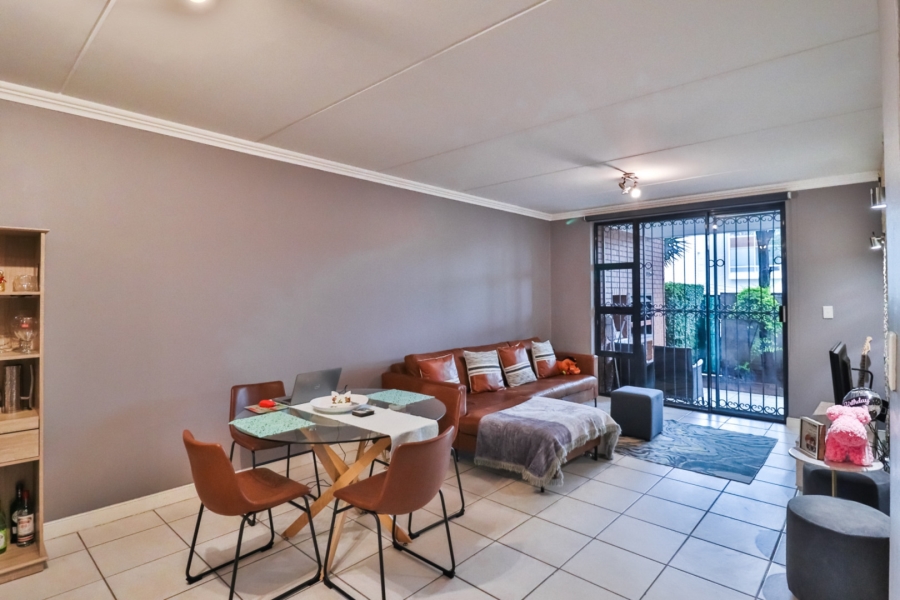 2 Bedroom Property for Sale in Morningside Gauteng