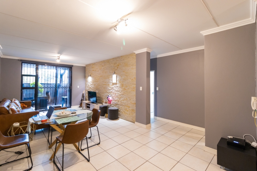 2 Bedroom Property for Sale in Morningside Gauteng