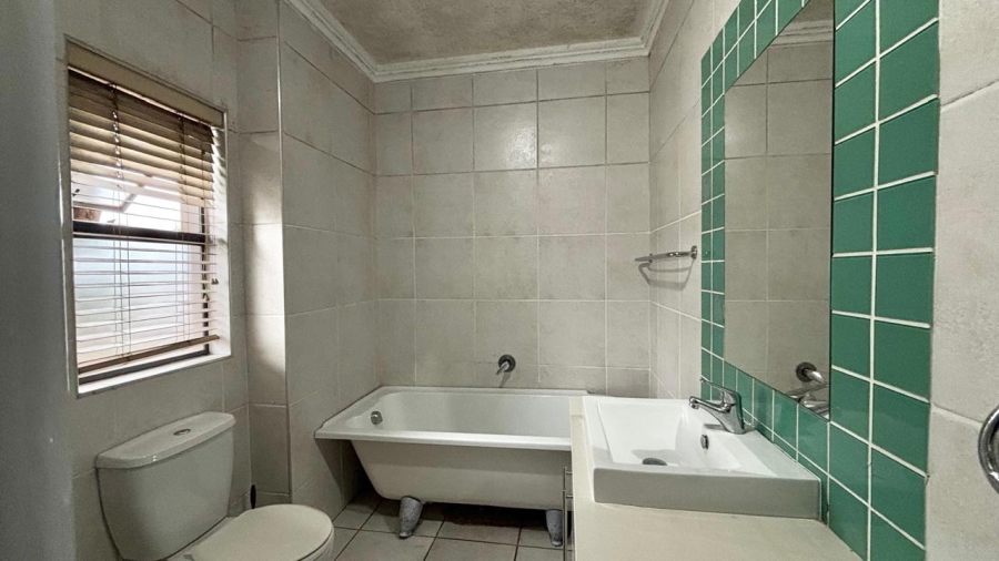 2 Bedroom Property for Sale in Morningside Gauteng