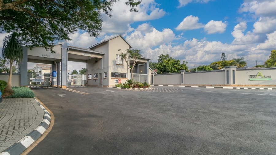 3 Bedroom Property for Sale in Noordhang Gauteng