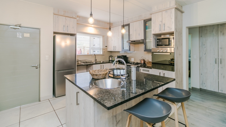 3 Bedroom Property for Sale in Noordhang Gauteng