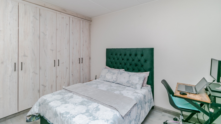 3 Bedroom Property for Sale in Noordhang Gauteng