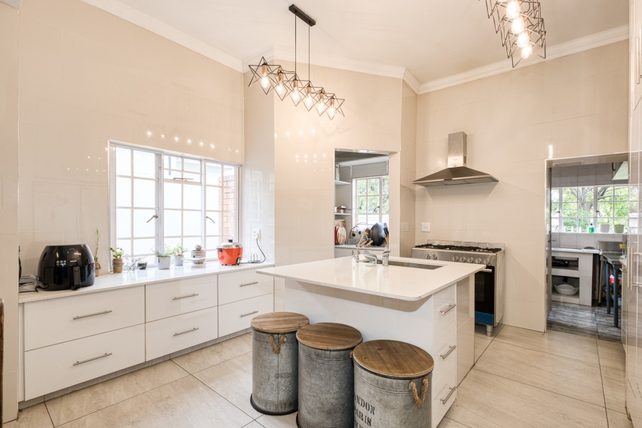 To Let 4 Bedroom Property for Rent in Dainfern Golf Estate Gauteng