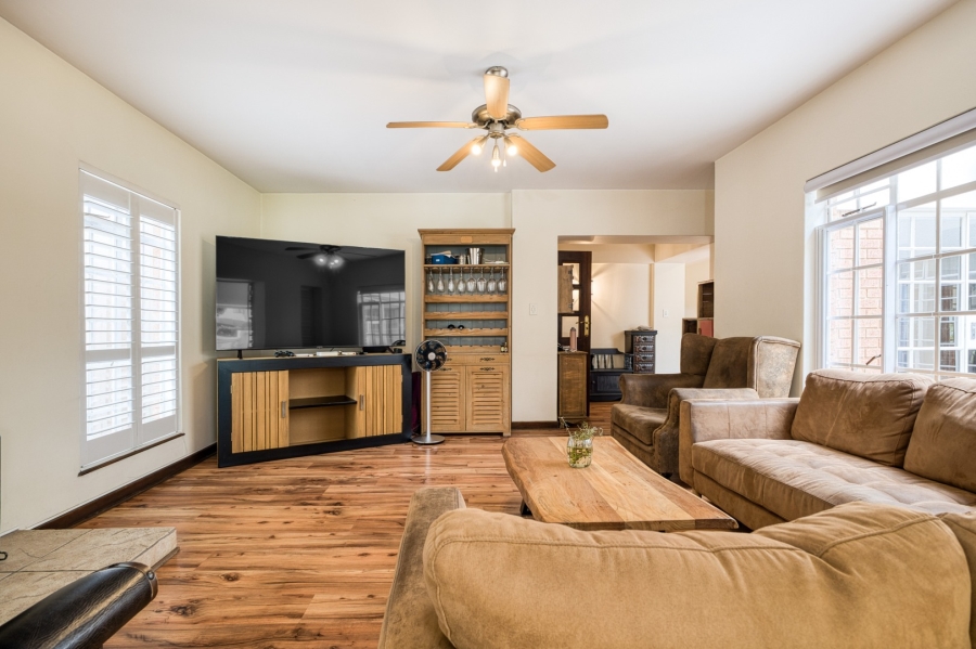 To Let 4 Bedroom Property for Rent in Dainfern Golf Estate Gauteng