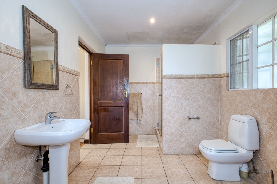 To Let 4 Bedroom Property for Rent in Dainfern Golf Estate Gauteng