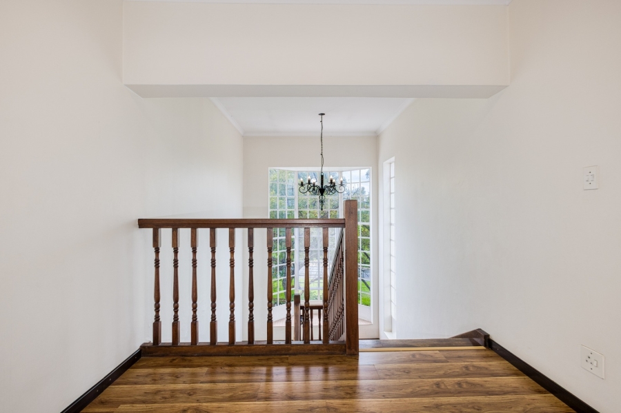 To Let 4 Bedroom Property for Rent in Dainfern Golf Estate Gauteng