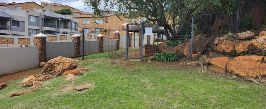 2 Bedroom Property for Sale in Winchester Hills Gauteng