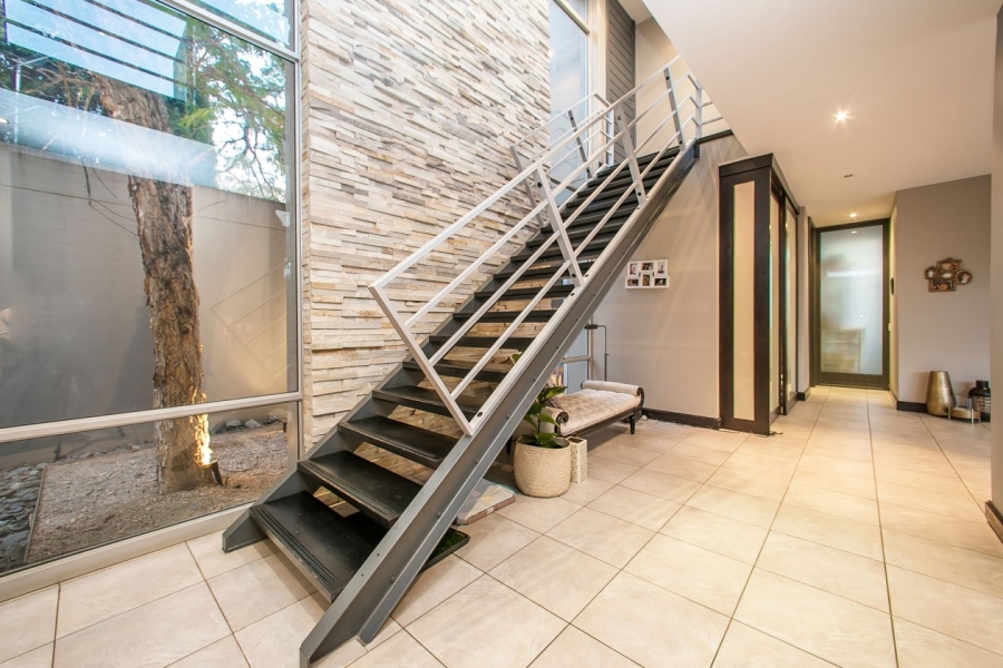 4 Bedroom Property for Sale in Dainfern Golf Estate Gauteng