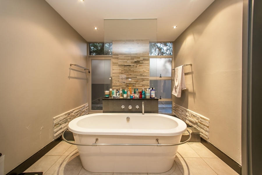 4 Bedroom Property for Sale in Dainfern Golf Estate Gauteng