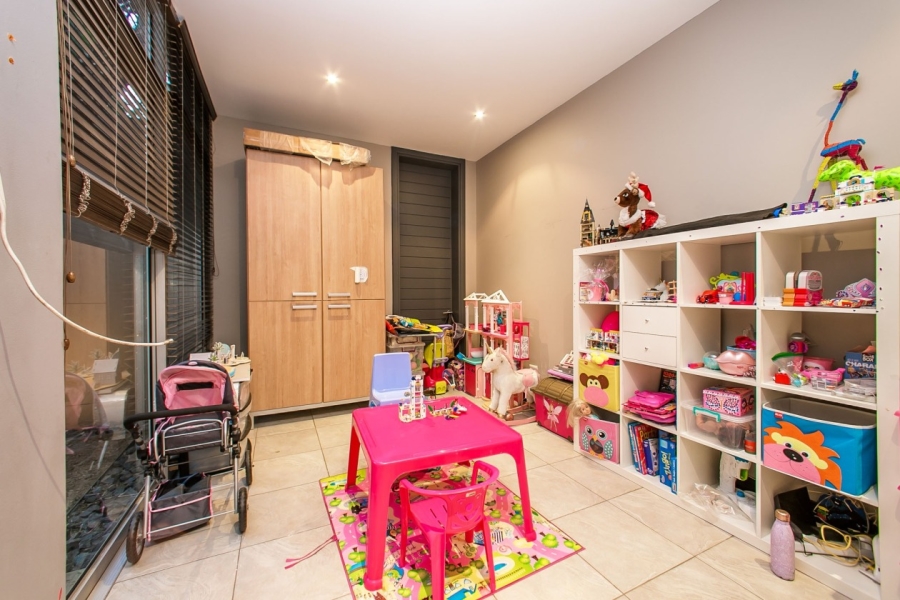 4 Bedroom Property for Sale in Dainfern Golf Estate Gauteng